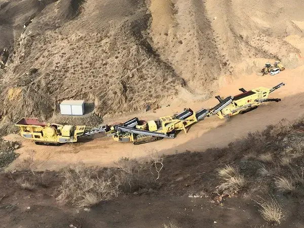 300 TPH Mobile Granite Crushing Plant in Gansu