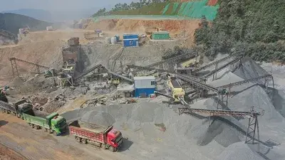 Mobile Crushing Plant Project in Wuzhou, Guangxi (300 tons per hour)