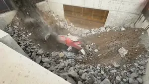 Hydraulic Gyratory Crusher