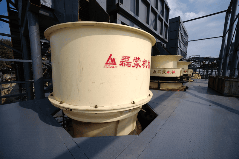 Leimeng single-cylinder hydraulic cone crusher for secondary and fine crushing in mining projects